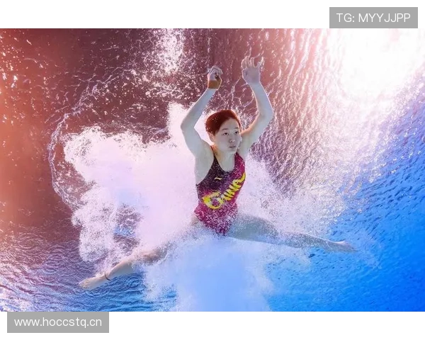 昌雅妮穿得跟去夜店似的，场边那气场我是真服了！