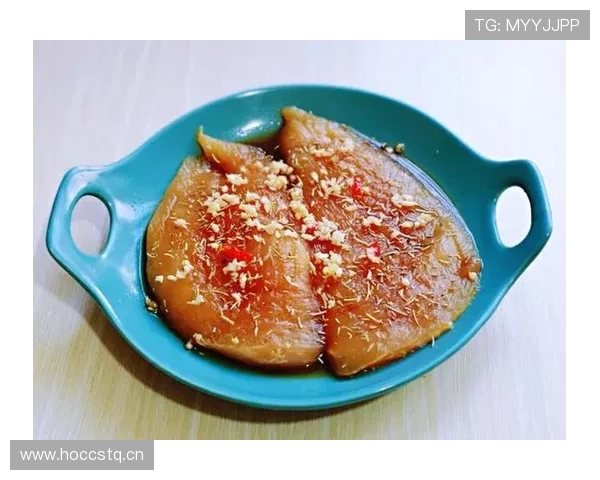 莫德里奇家冰箱里只有水和鸡胸肉？