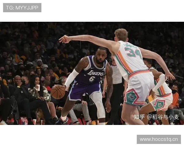 马里昂高效无球跑动提升防守轮转效率显著